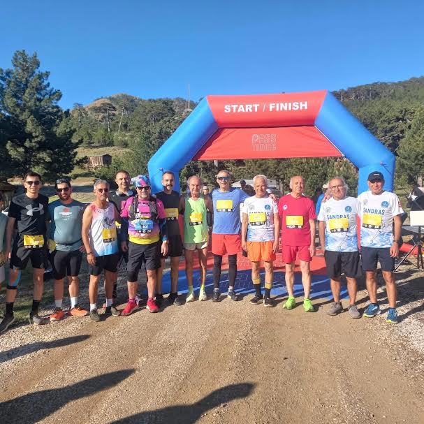 Denizlili Sporcular Sandras Ultra Trail’de Zirveye Çıktı