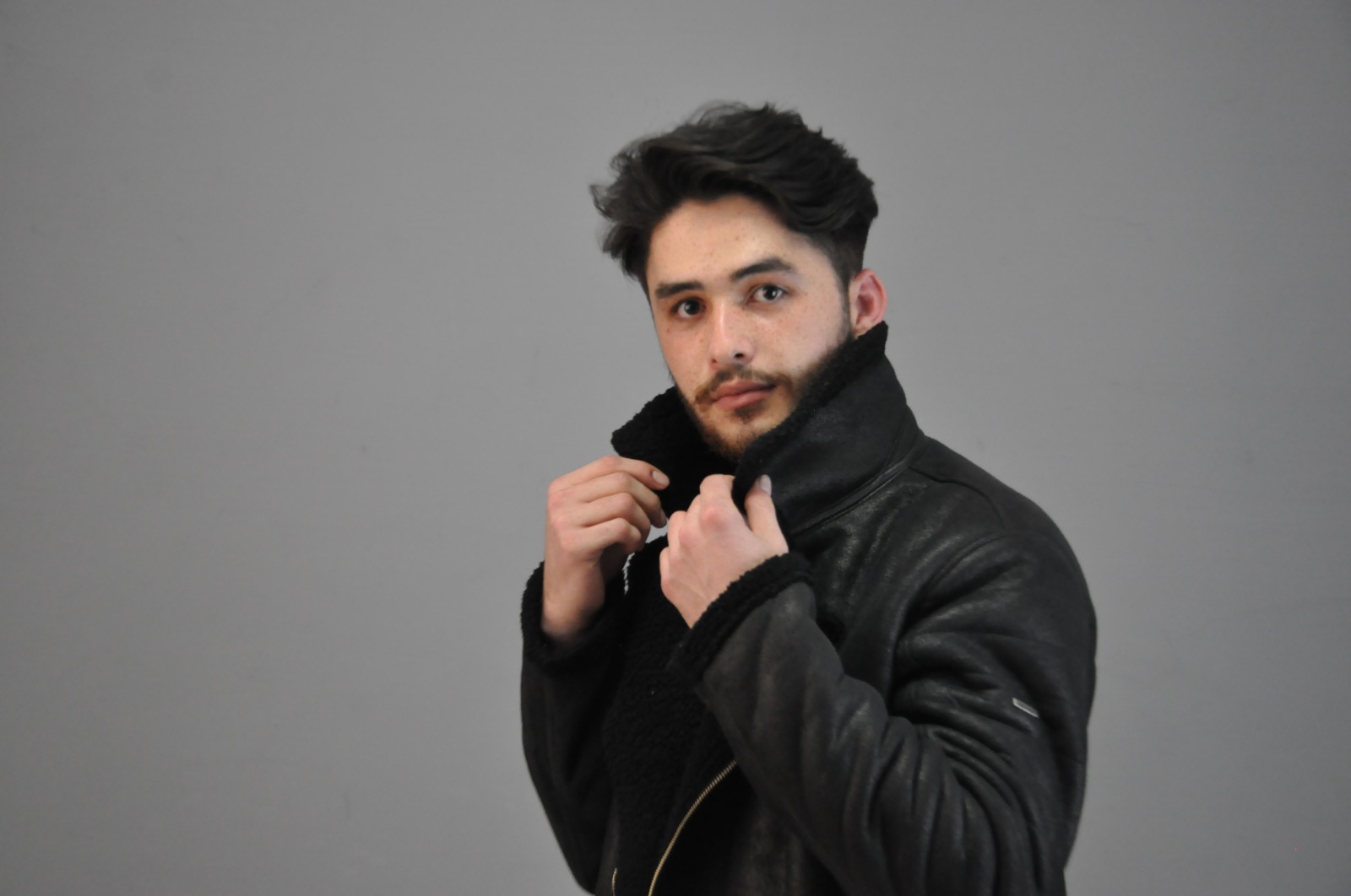 Genc oyuncu Rızacan Durmuş Muhtemel Aşk dizisiyle ekranlara dönüyor.