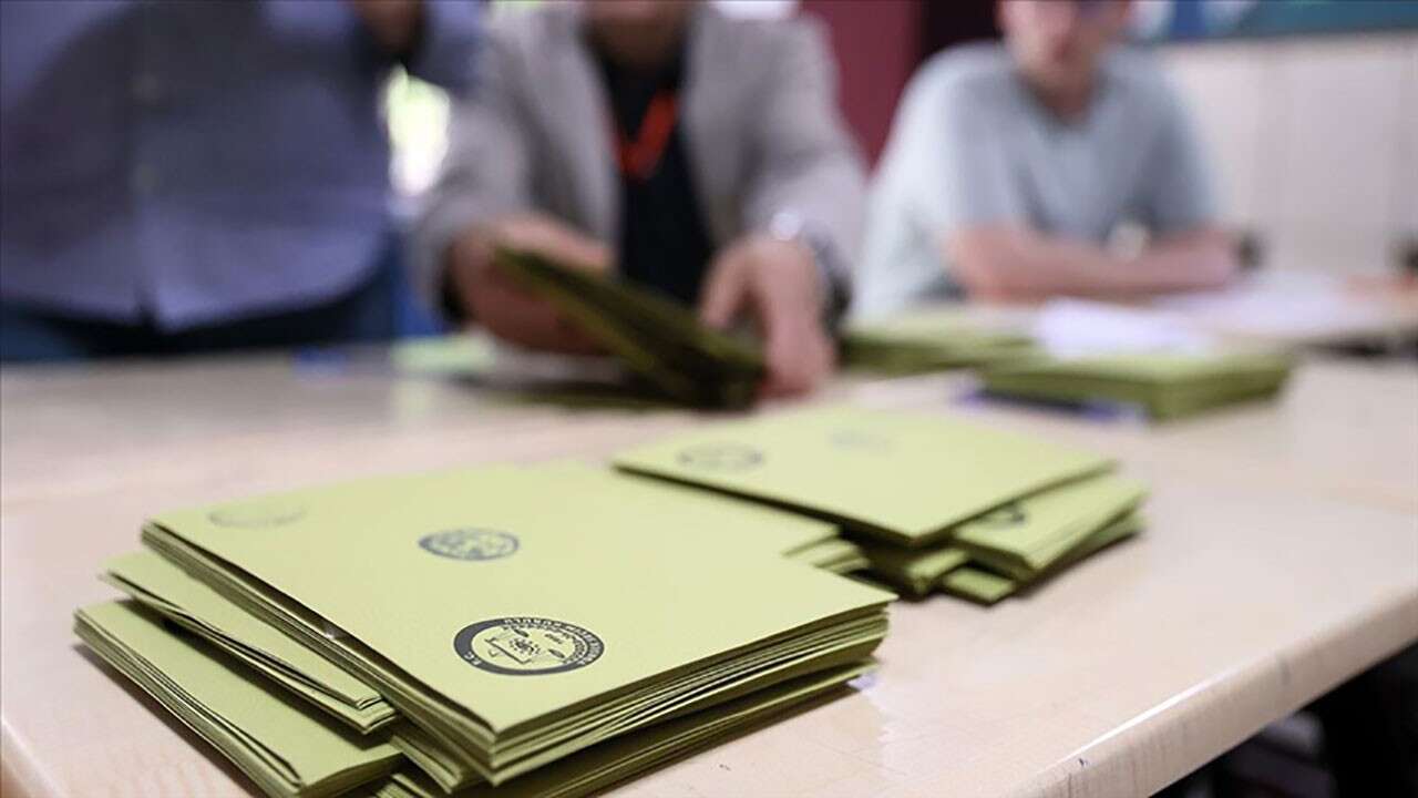 Genç seçmen hangi partiyi oy verecek?
