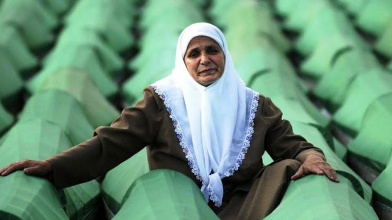 İnsanlık tarihinin derin yarası Srebrenitsa katliamı