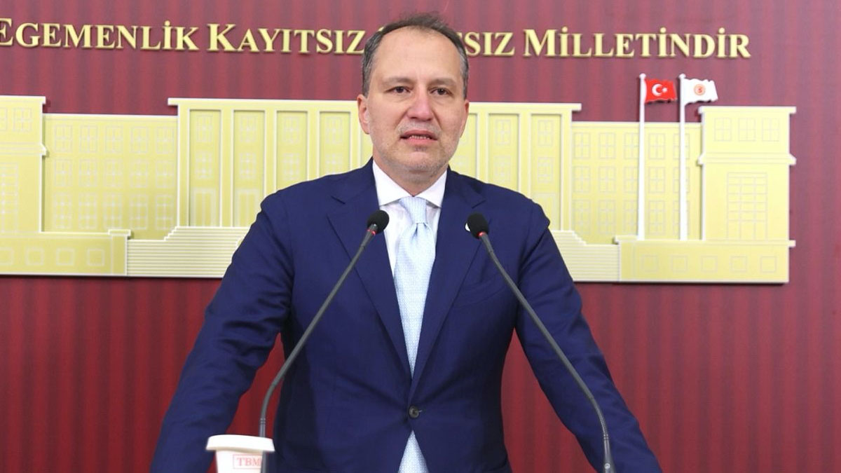 Türkiye masaya ev sahibi oturdu, garson olarak kalktı
