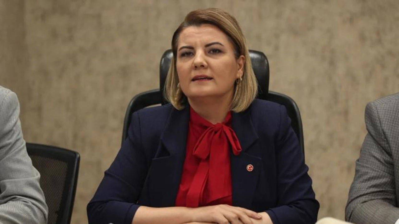 Fatma Kaplan Hürriyet görevden uzaklaştırıldı