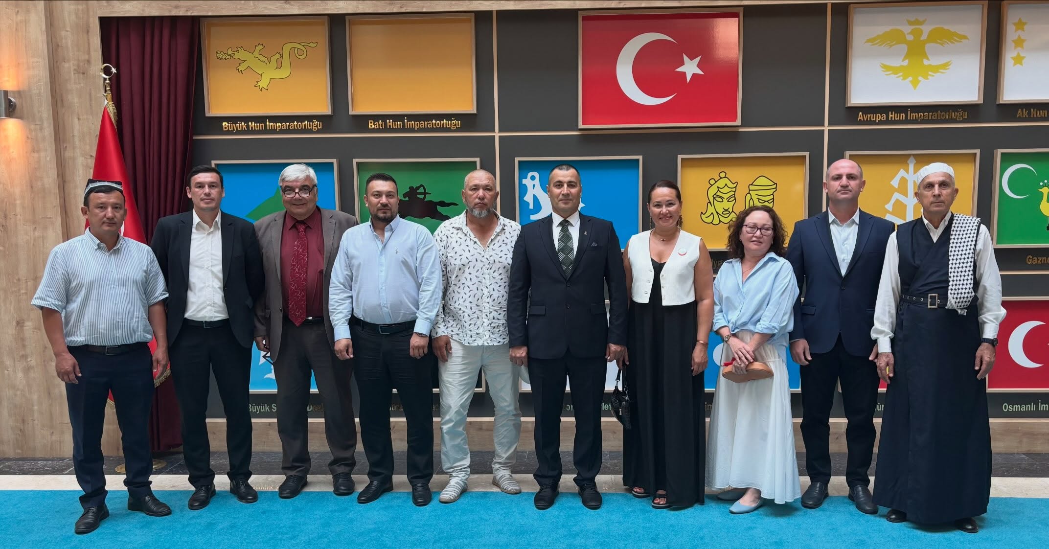 Türk Dünyası Antalya Dayanışma Birliği’nden İl Emniyet Müdürü Zaimoğlu'na Ziyaret