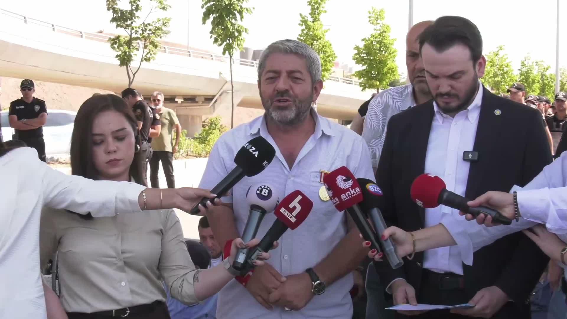 Er gazilere kumpas kuran kim?