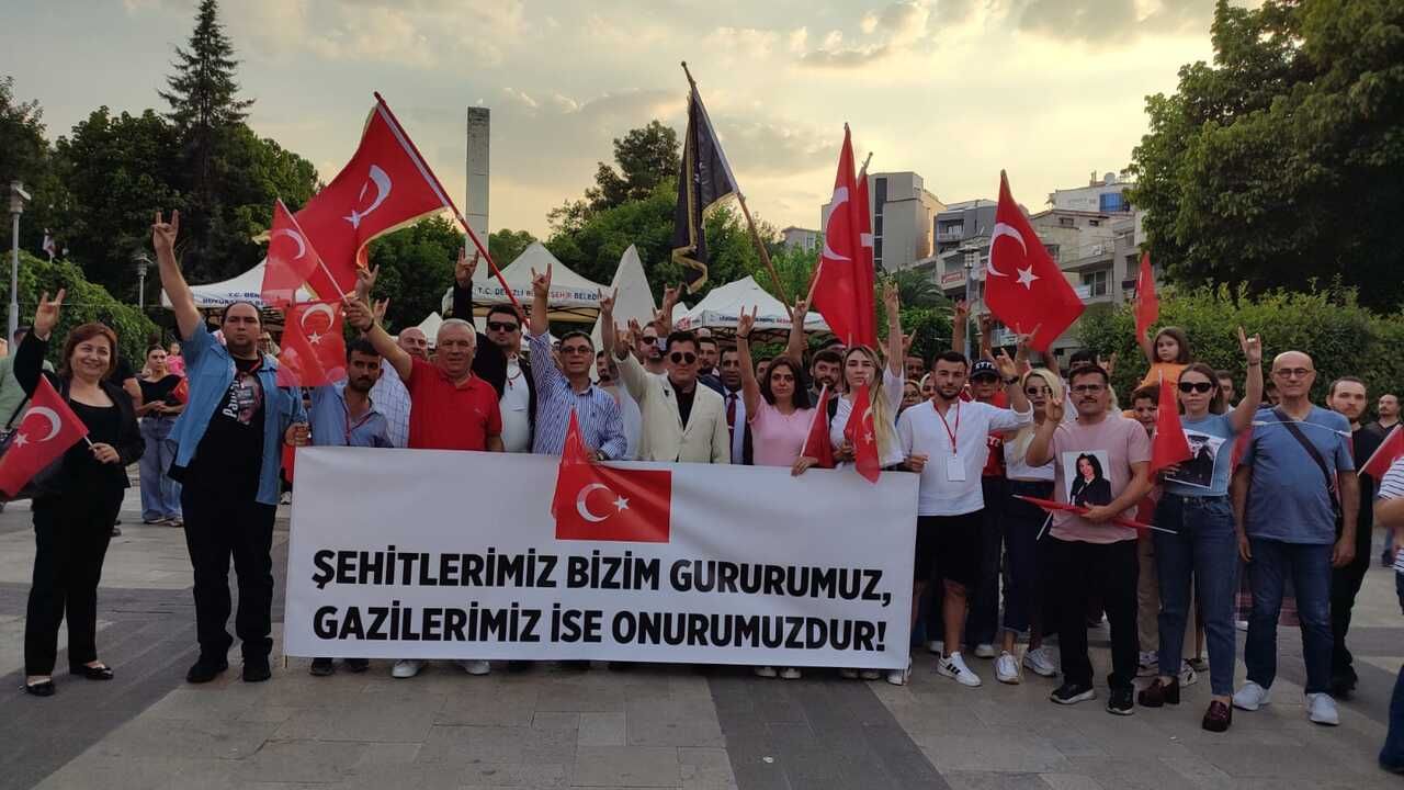 Turancılar ''Çerçeve Yasa'yı'' Protesto Etti