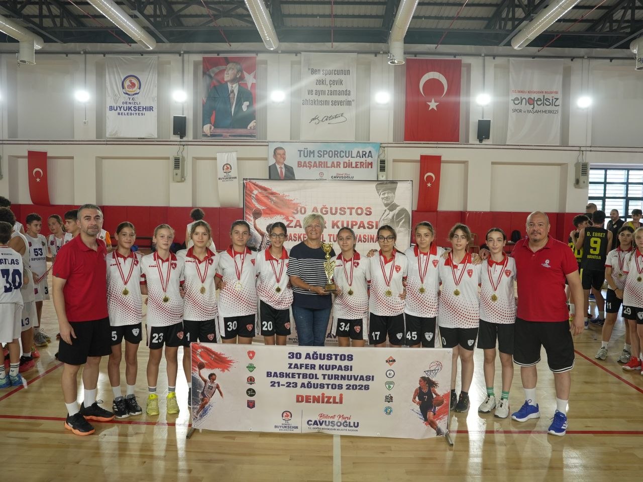Ege’nin genç sporcuları Denizli’de buluştu 
