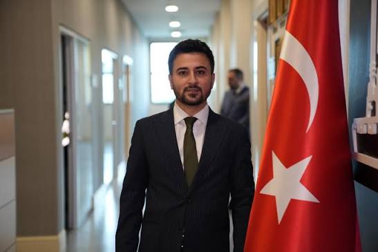 AKP'li başkan görevinden istifa etti