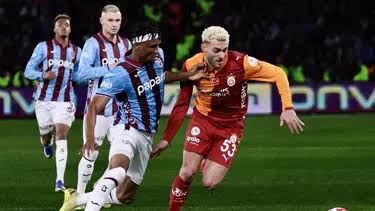 Trabzonspor, Galatasaray'ı farklı yendi