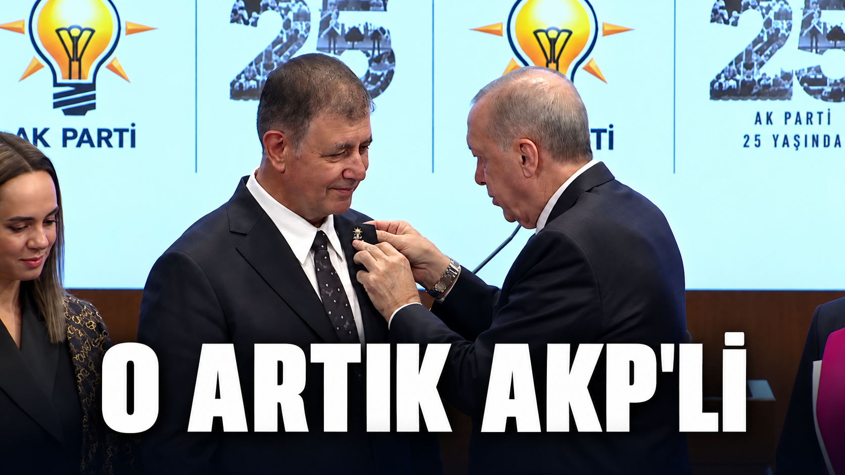 Cemil Tugay AKP'ye Katıldı