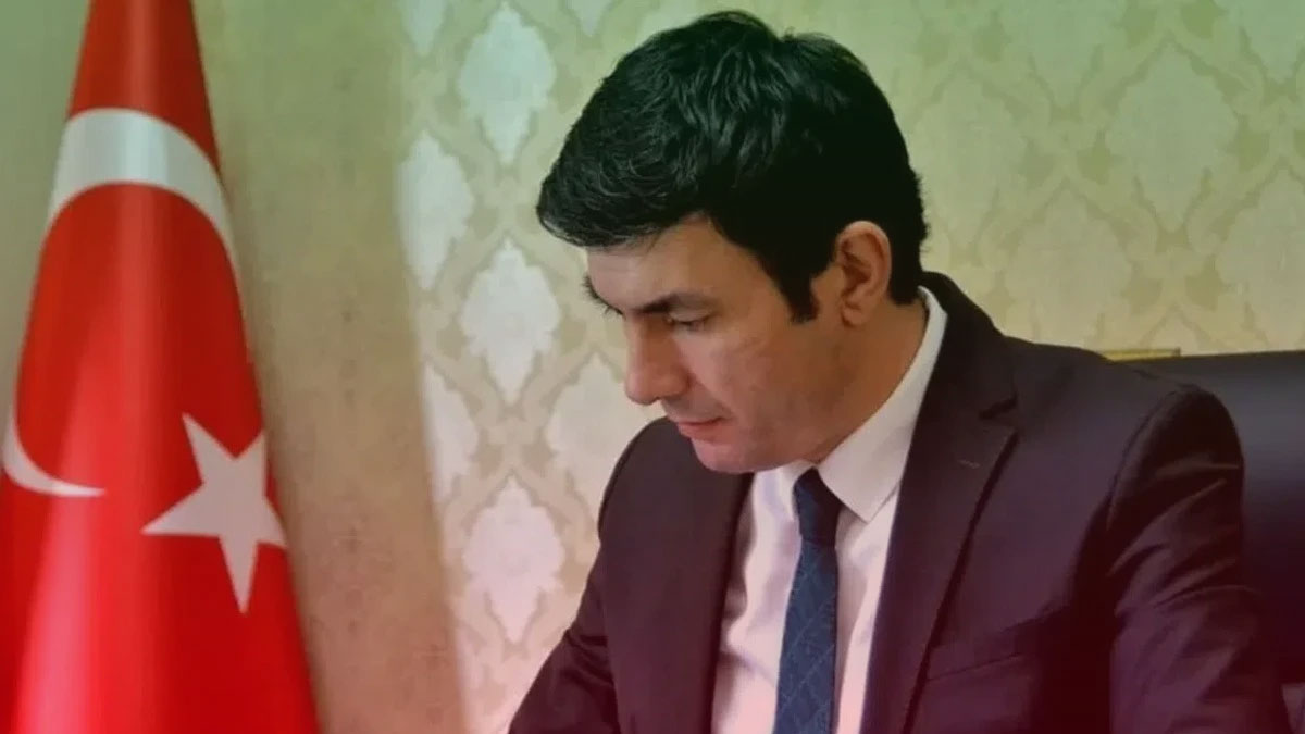 Vali Yardımcısı silahla intihar etti