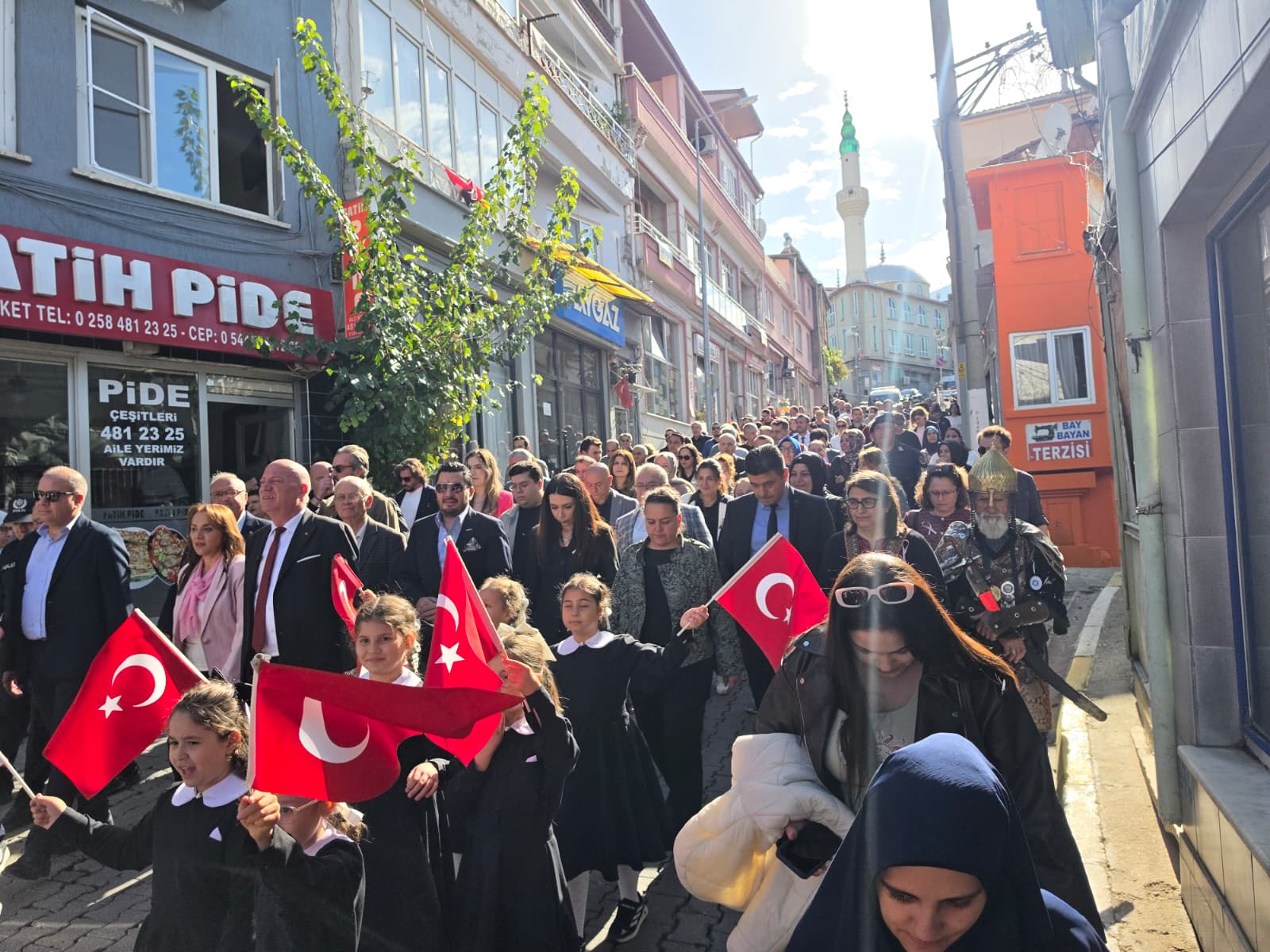 BABAFEST AÇILIŞ TÖRENİ GÜNE DAMGA VURDU