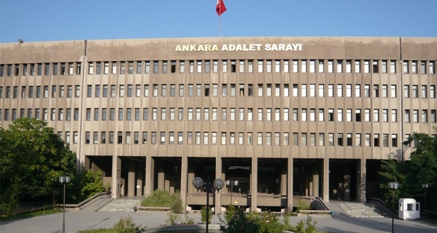Gözler Ankara Adliyesinde