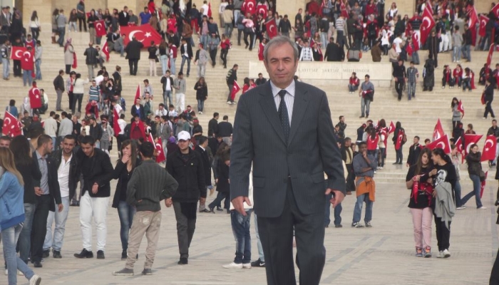 Harektin Hareketsiz Lideri Bahçeli...
