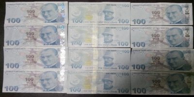 Bir Kadın Sahte Paralarla Yakalandı