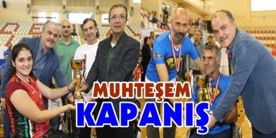Pamukkale'de Muhteşem Kapanış