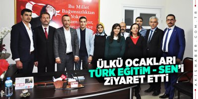 TES Başkanına Çiçek Takdim Ettiler