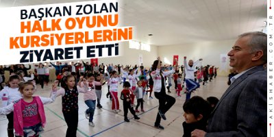 Başkan Zolan Kursiyelerle Tek Tek İlgilendi
