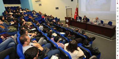 PAÜ'de 18 Mart Çanakkale Zaferi ve Atatürk Paneli