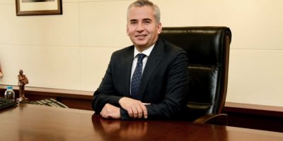 Zolan:Fedakarlığın Sembolü Babaların, Babalar Günü'nü Kutluyorum