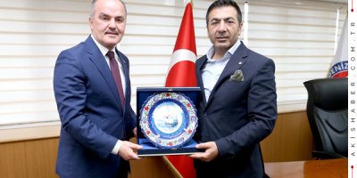 Başkan Gürlesin Veda Turlarını Sürdürüyor