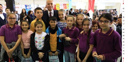 Büyükşehirle Çocuklar Kitaba Koştu