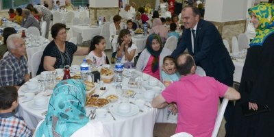 Koruyucu Ailelerle İftar Buluşması