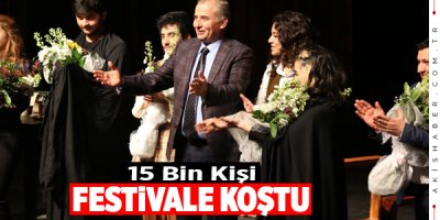 33. Tiyatro Festivali'nde 33 Oyun Sergilendi