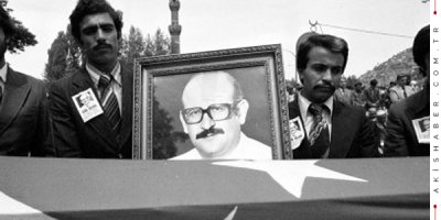 Bugün Günlerden Gün Sazak