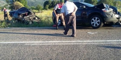 Acıpayam'da Feci Kaza Bir Ölü Altı Yaralı