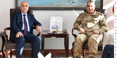 Vali Karahan Tümgeneral Koç'u Ağırladı