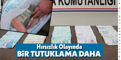 Çalıştığı Yeri Bakın Kiminle Soymuş