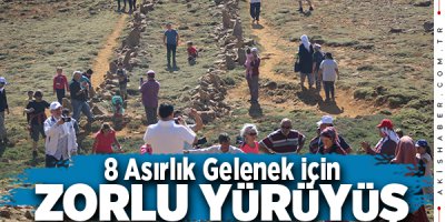 Yörük Türkmenler 2300 M. Rakımdaki Eren Baba’ya Yürüdü
