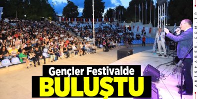 Başkan Örki, Gençleri Özel Etkinlikte Yalnız Bırakmadı