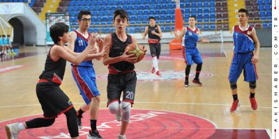 Denizli Yıldızlara Ev Sahipliği Yapıyor
