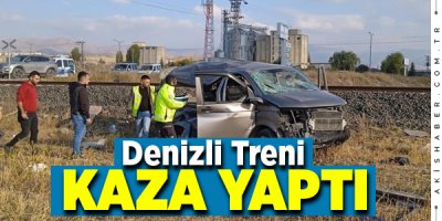 Yolcu Treni Minibüse Çarptı: 2 Yaralı