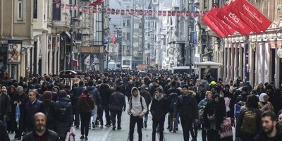 Araştırma: Türkiye'de dindarlık azalıyor, tarikat ve cemaatlere güvenilmiyor
