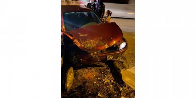 2 ayrı trafik kazasında 7 kişi yaralandı
