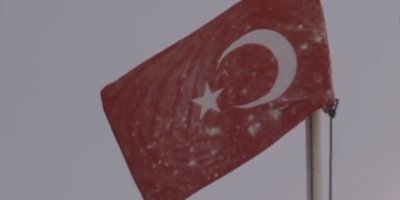 Genelkurmay Donan Bayrağı O Şiirle Paylaştı