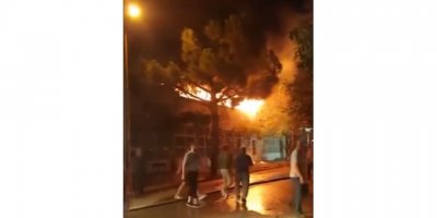 Yeşilyuva Sanayi Sitesinde çıkan yangında 4 ayakkabı atölyesi küle döndü