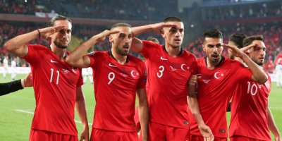 Türkiye Karadağ'ı 1-0 Mağlup Etti