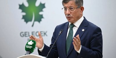 Ahmet Davutoğlu: İmralı ev hapsine çıkabilir