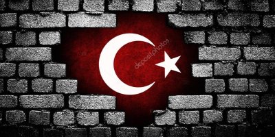 Gönderde Gururunuzu Yansıtan Bayrak Tasarımları