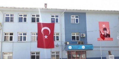 Senin Gibi Öğretmen Olmaz Olsun