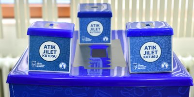 ABB VE BERBERLER İŞ BİRLİĞİNDE ATIK JİLETLERİ TOPLAMA KAMPANYASI 