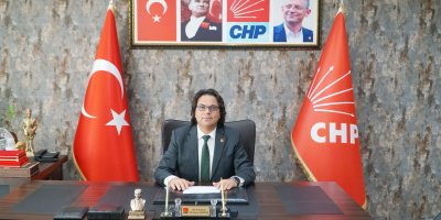 “EĞİTİM ÇÖKÜYOR, İKTİDAR SEYREDİYOR”