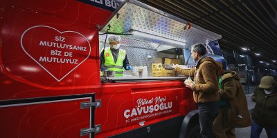 Denizli Büyükşehir’den otogarda sahur ikramı