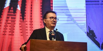 ABB’DEN ALZHEIMER HASTALARINA TAKİP CİHAZI DESTEĞİ