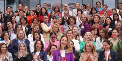 CHP'li KADIN MİLLETVEKİLLERİNDEN BİLDİRİ