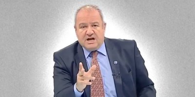 Cem Toker siyaseti bıraktı