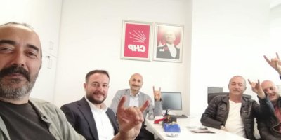 CHP Genel Merkezi'nde bozkurtlu fotoğraf!